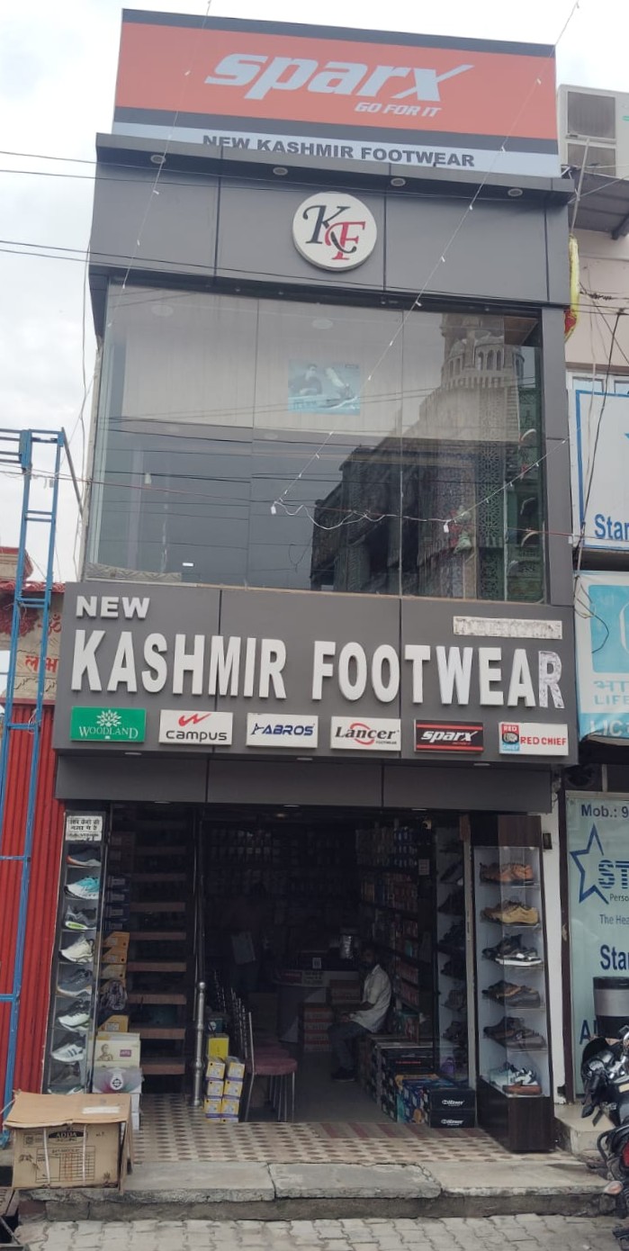 New Kashmir Footwear Shop